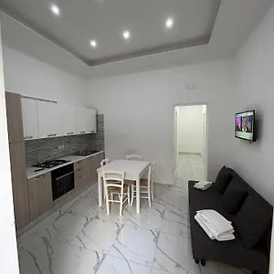 Lavinaio's House Apartamento Nápoles