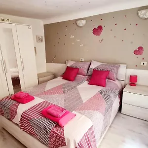 Sweet 10 Min Dal Mare 4 Persone Badalucco